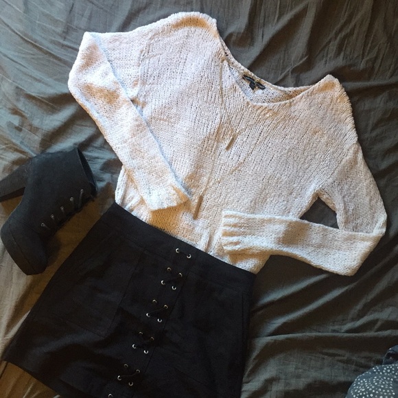 American Eagle Outfitters Sweaters - American Eagle White Knit Sweater